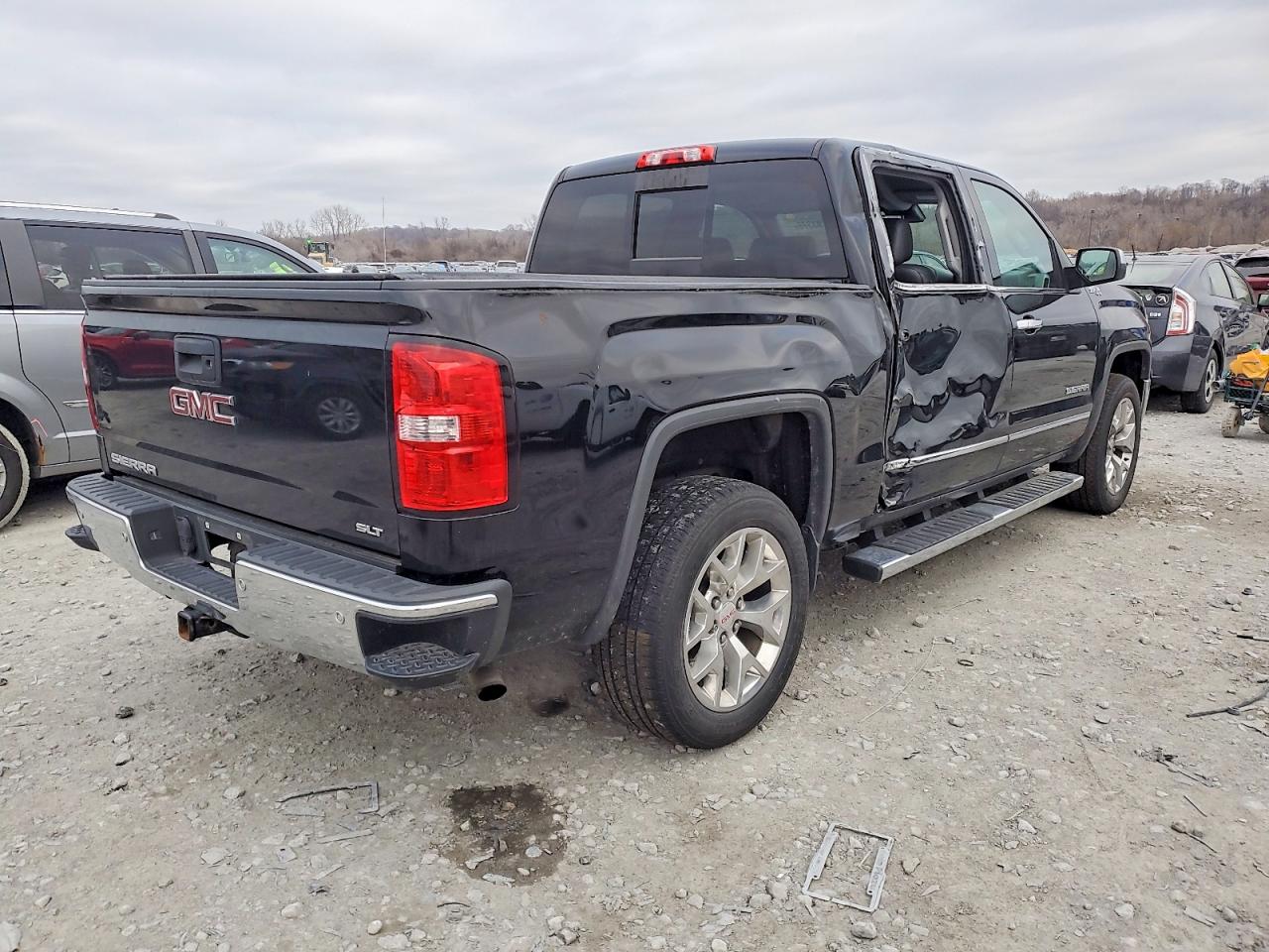 2015 GMC SIERRA K1500 SLT photo 3
