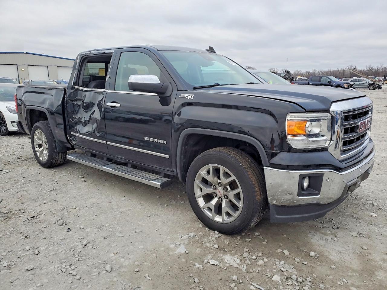 2015 GMC SIERRA K1500 SLT photo 4