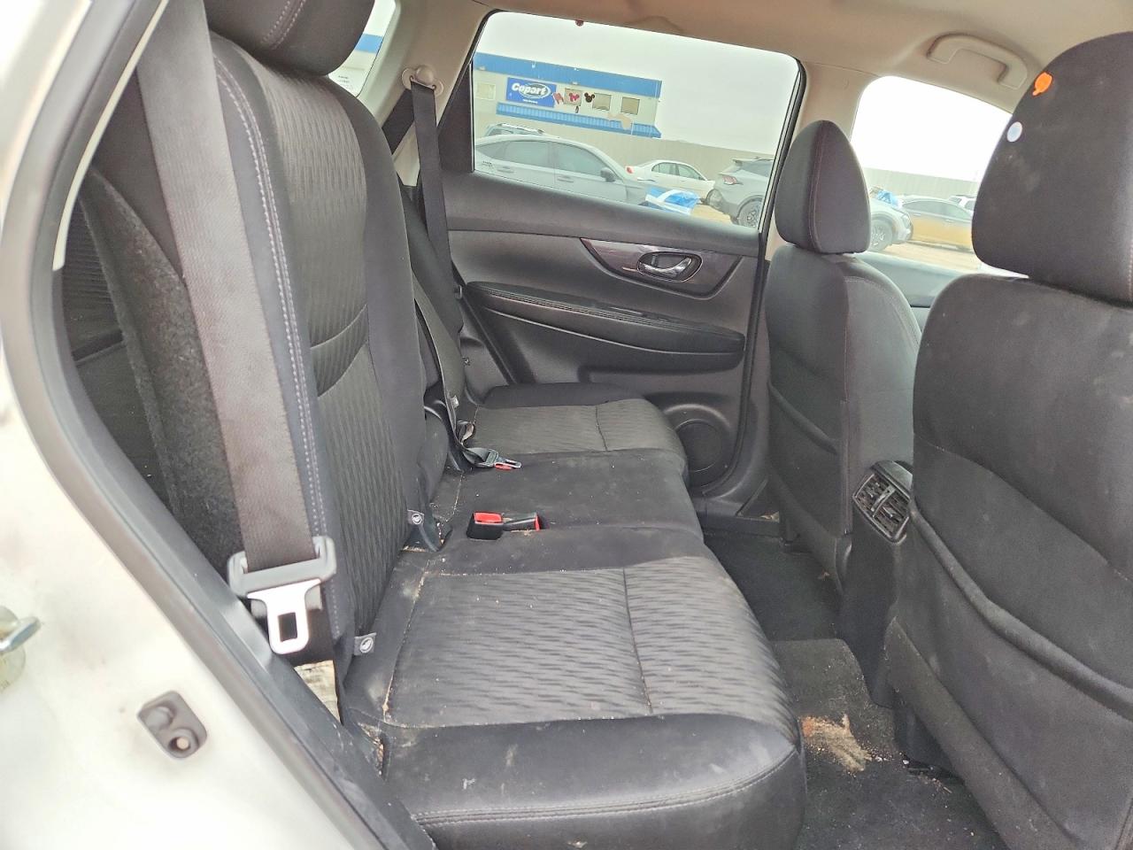 2018 NISSAN ROGUE S photo 11