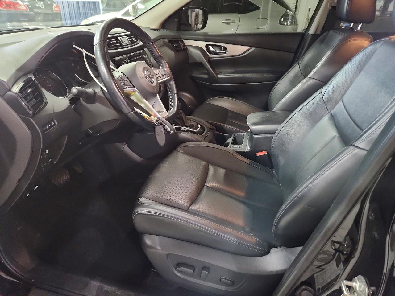 2020 NISSAN ROGUE SPORT SL photo 7