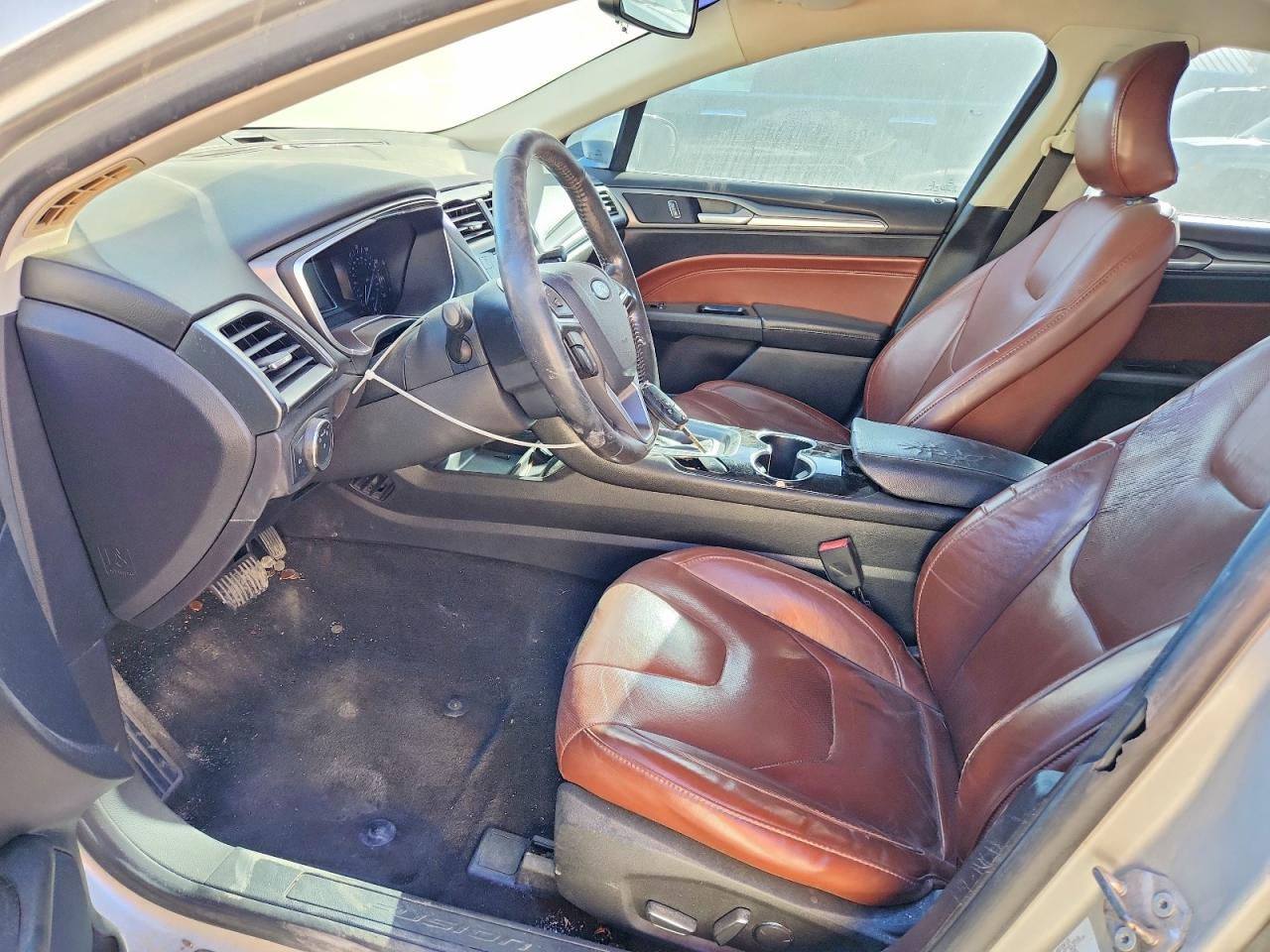 2015 FORD FUSION SE photo 7