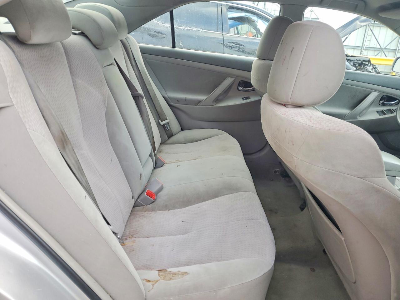 2011 TOYOTA CAMRY BASE photo 10