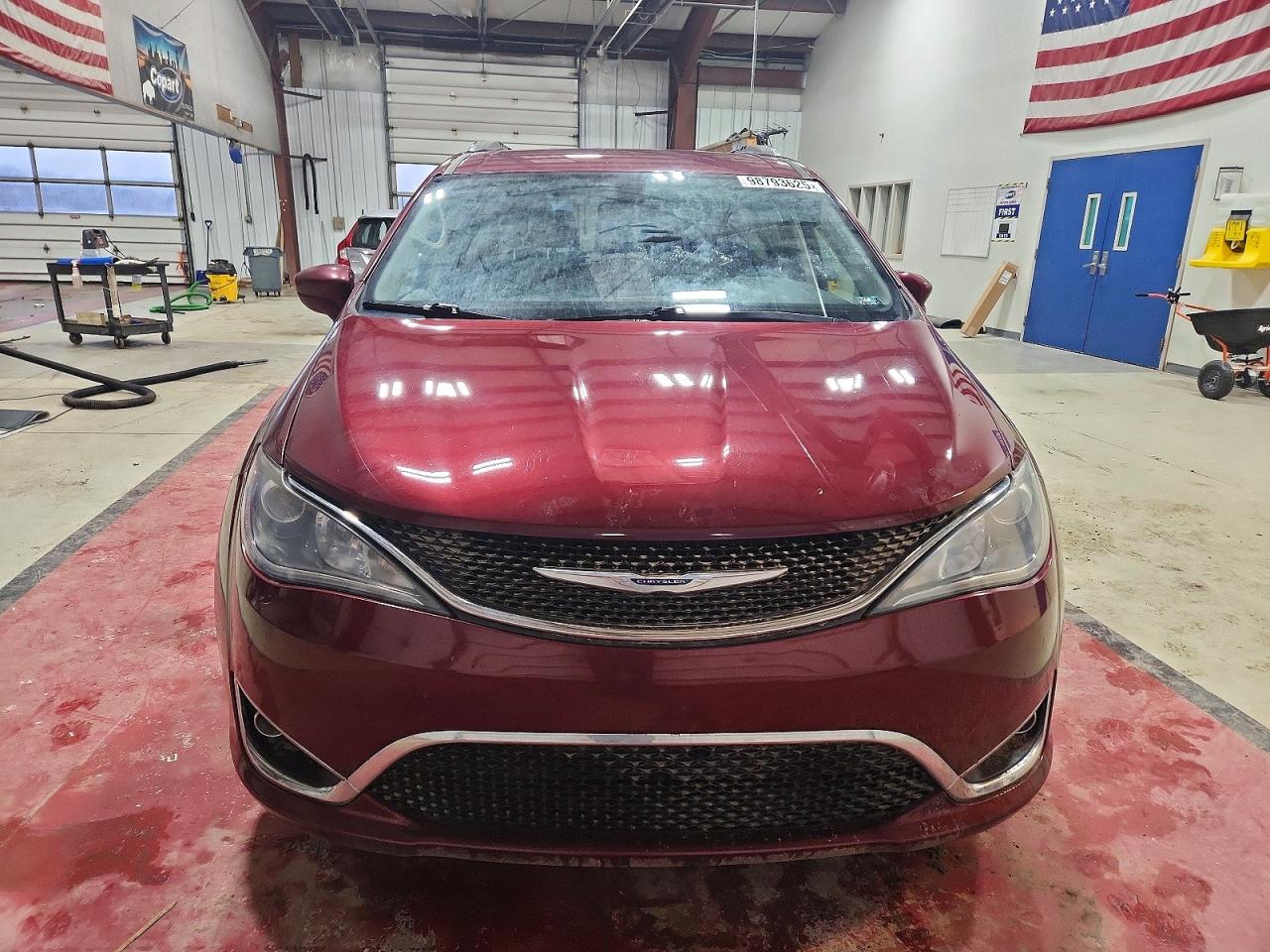 2019 CHRYSLER PACIFICA TOURING L photo 5