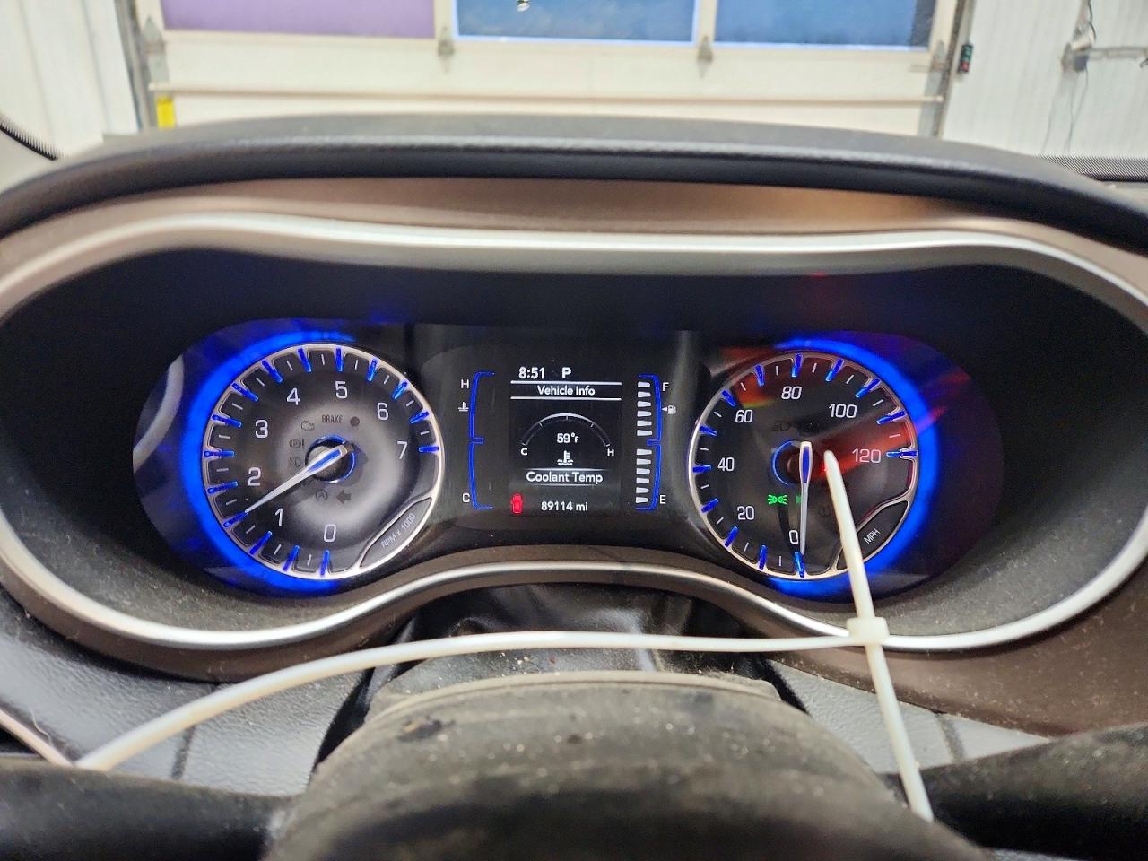 2019 CHRYSLER PACIFICA TOURING L photo 9