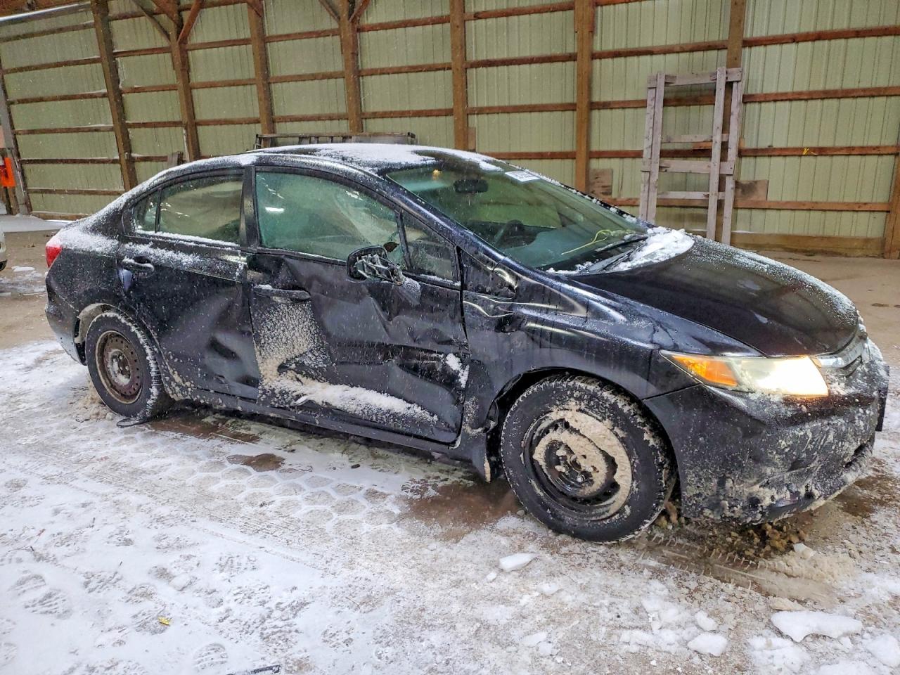 2012 HONDA CIVIC LX photo 4