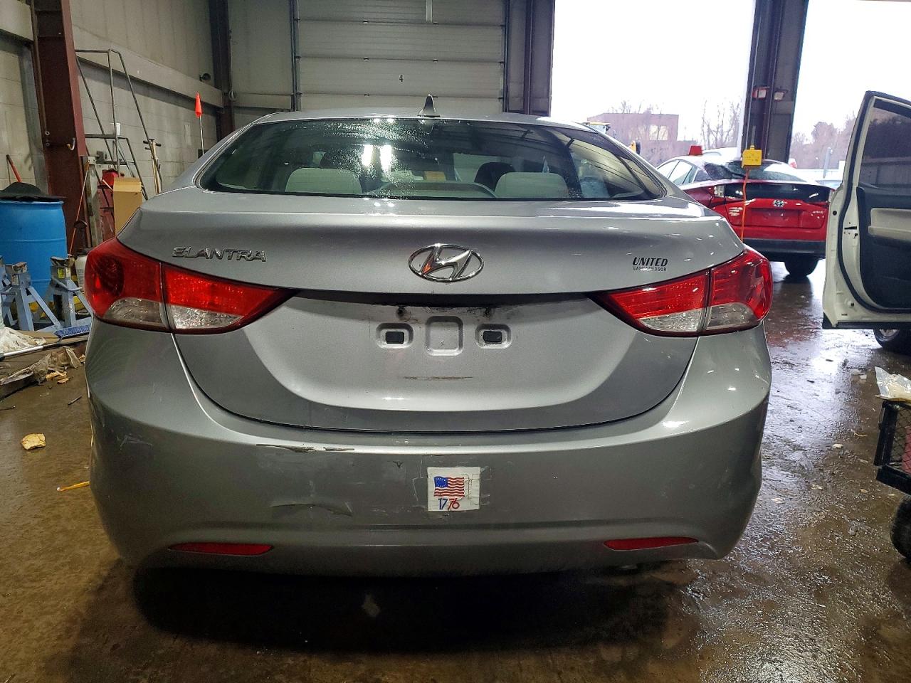 2013 HYUNDAI ELANTRA GLS photo 6