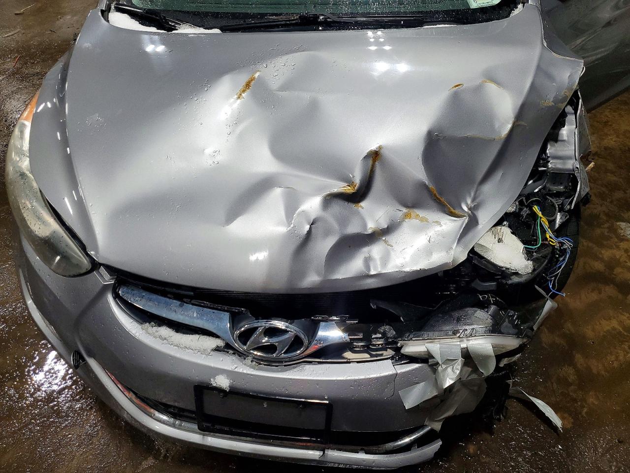 2013 HYUNDAI ELANTRA GLS photo 11