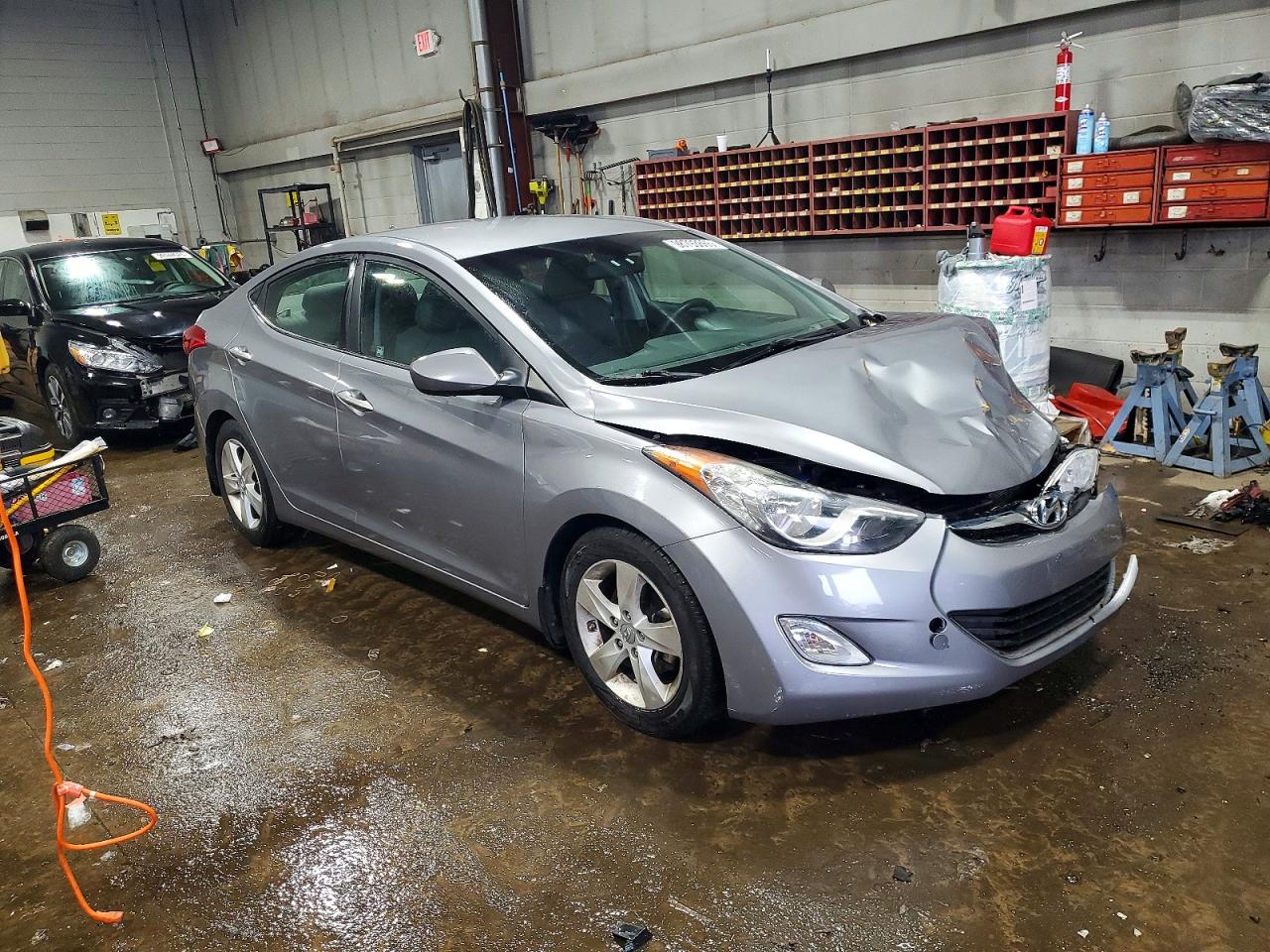 2013 HYUNDAI ELANTRA GLS photo 4