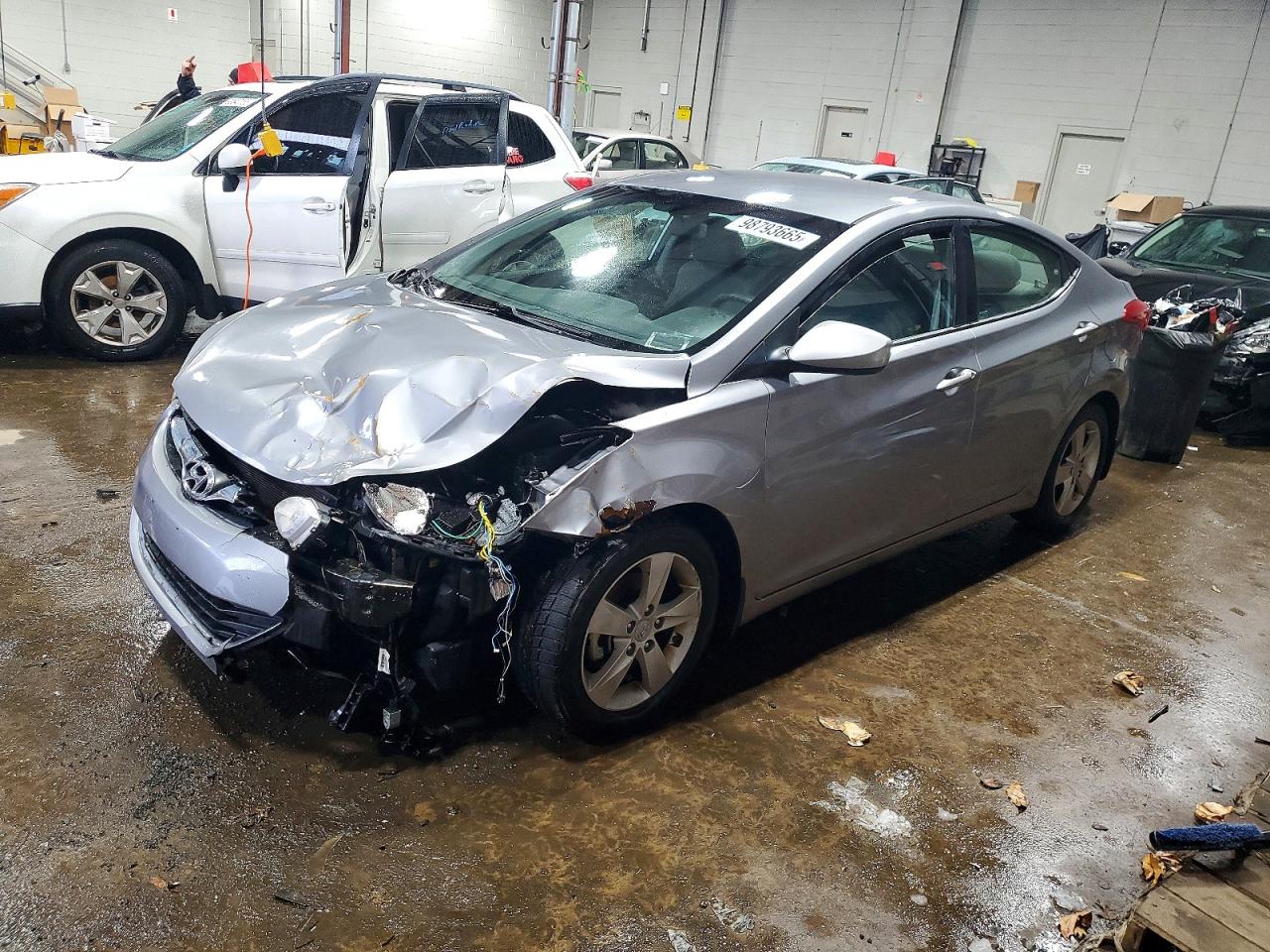 2013 HYUNDAI ELANTRA