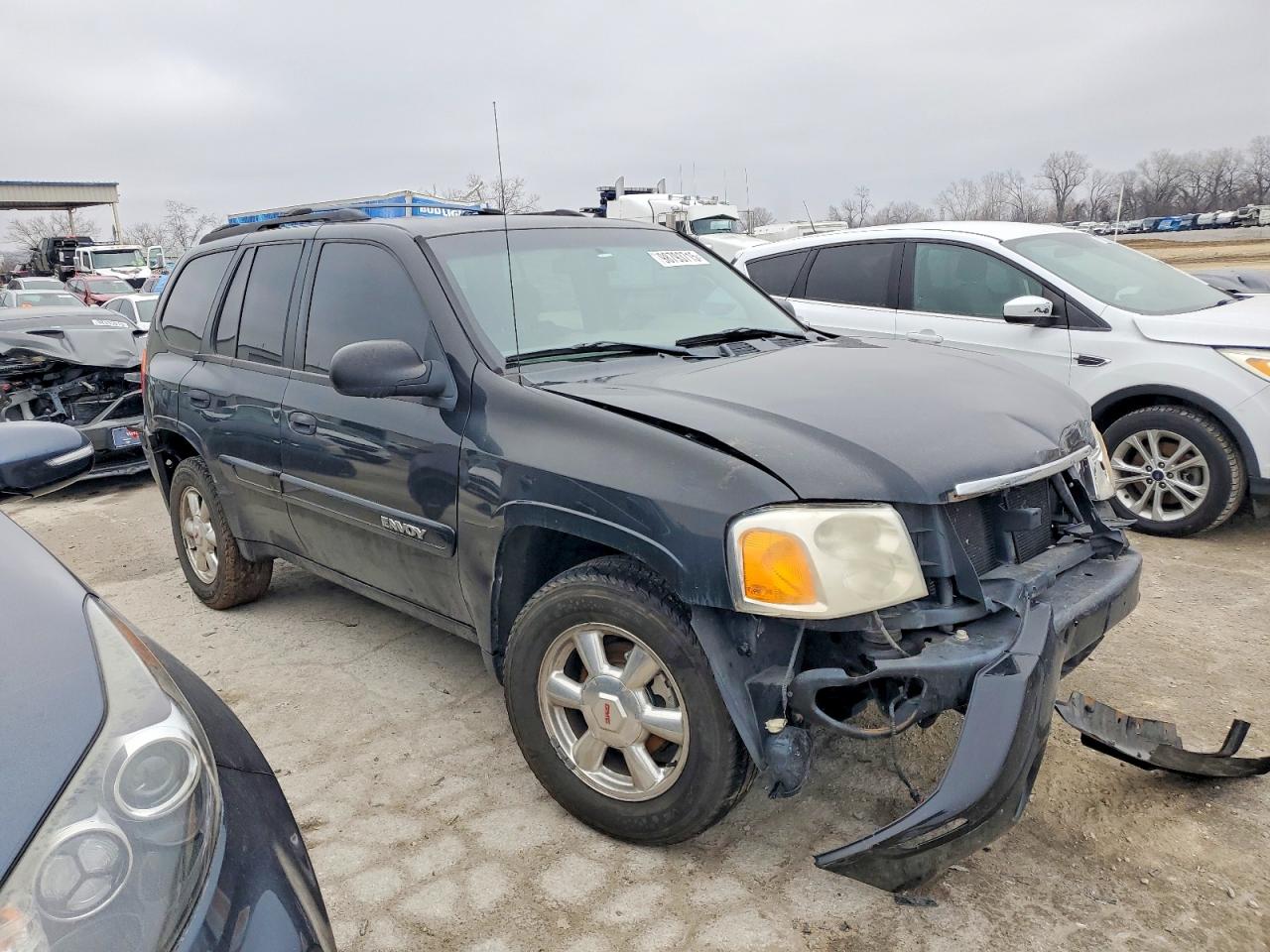 2004 GMC ENVOY photo 4
