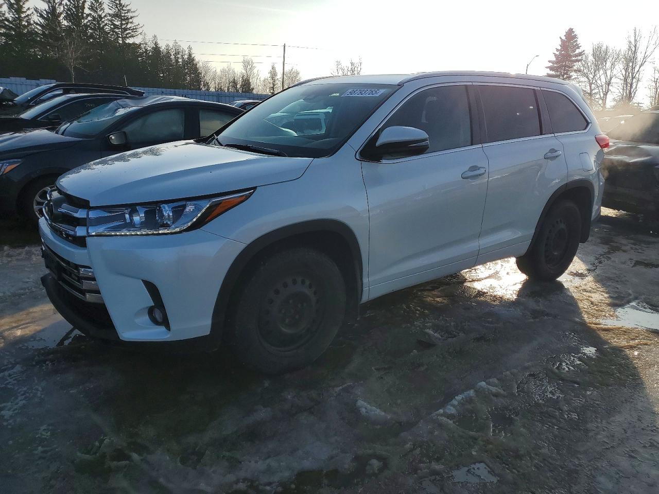 2017 TOYOTA HIGHLANDER