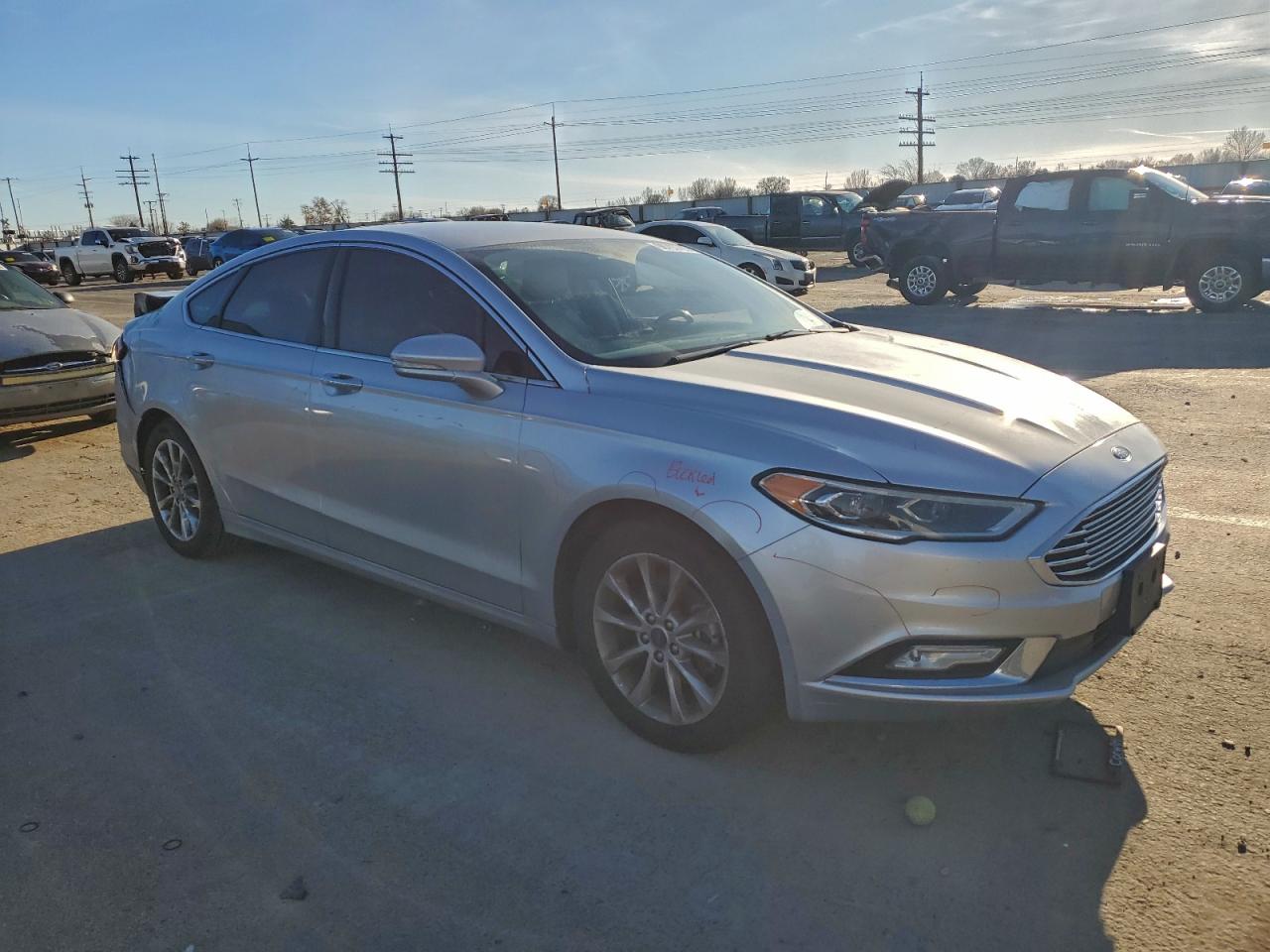 2017 FORD FUSION SE photo 4