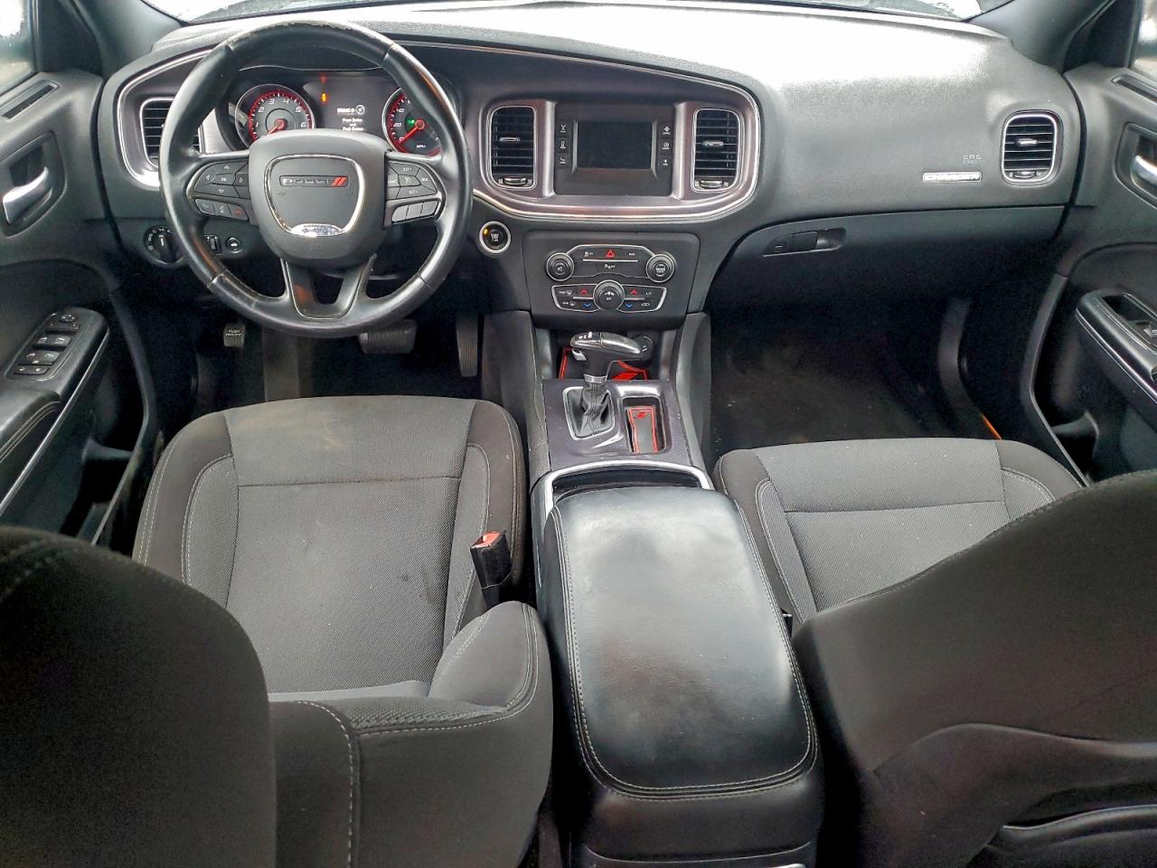 2015 DODGE CHARGER SE photo 8
