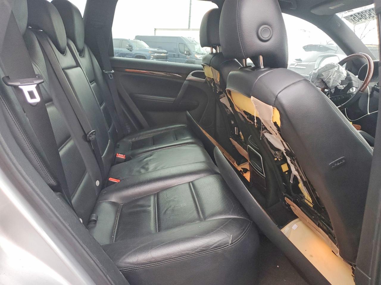 2008 PORSCHE CAYENNE photo 11