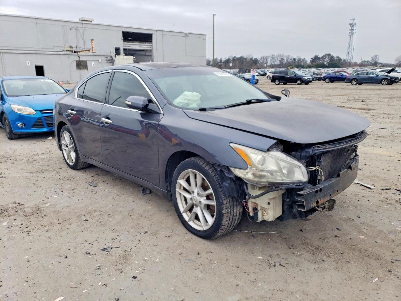 2010 NISSAN MAXIMA S photo 4