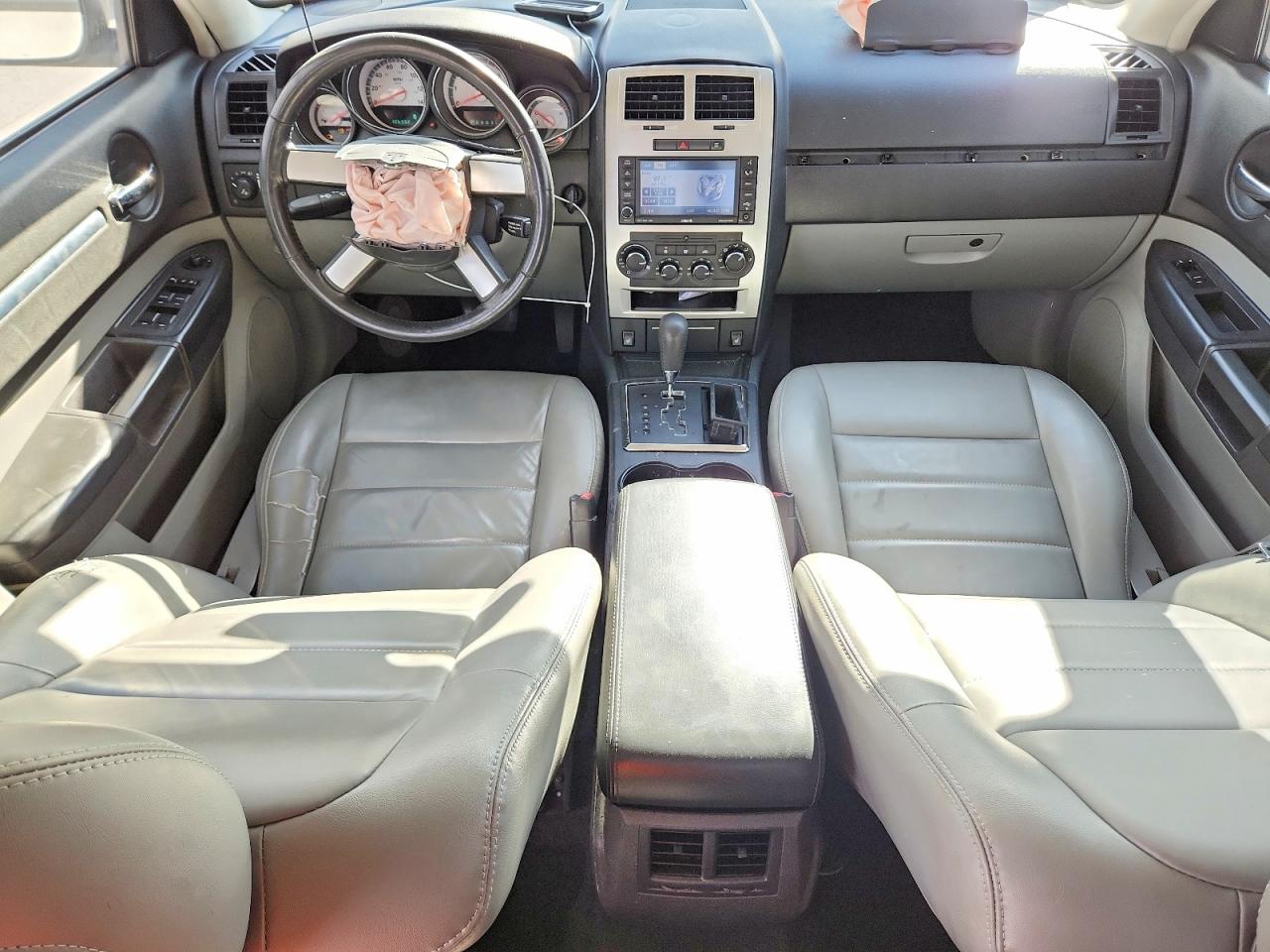 2008 DODGE CHARGER SXT photo 8