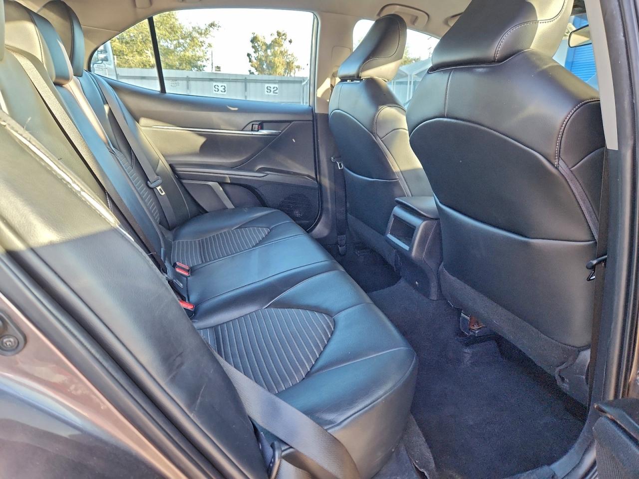 2022 TOYOTA CAMRY SE photo 10
