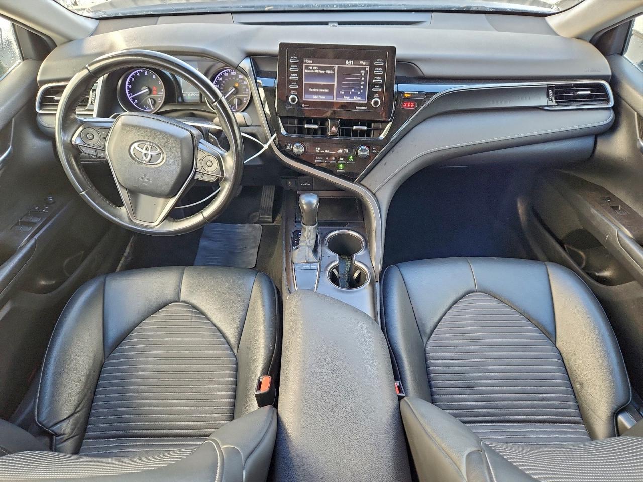 2022 TOYOTA CAMRY SE photo 8