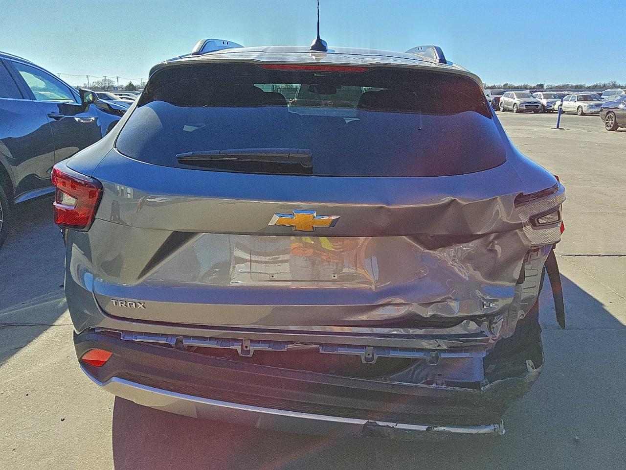 2025 CHEVROLET TRAX 1LT photo 6
