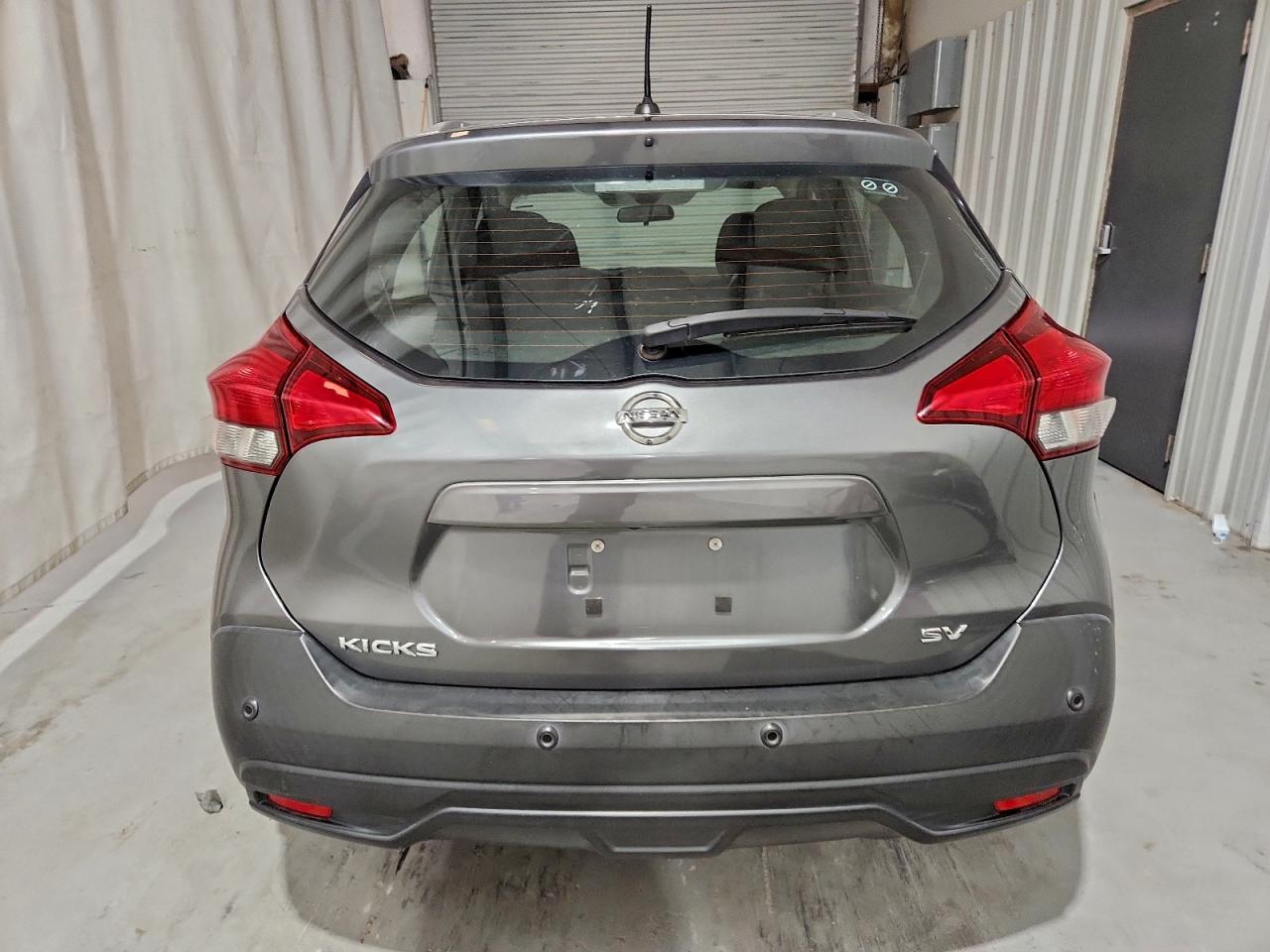 2020 NISSAN KICKS SV photo 6
