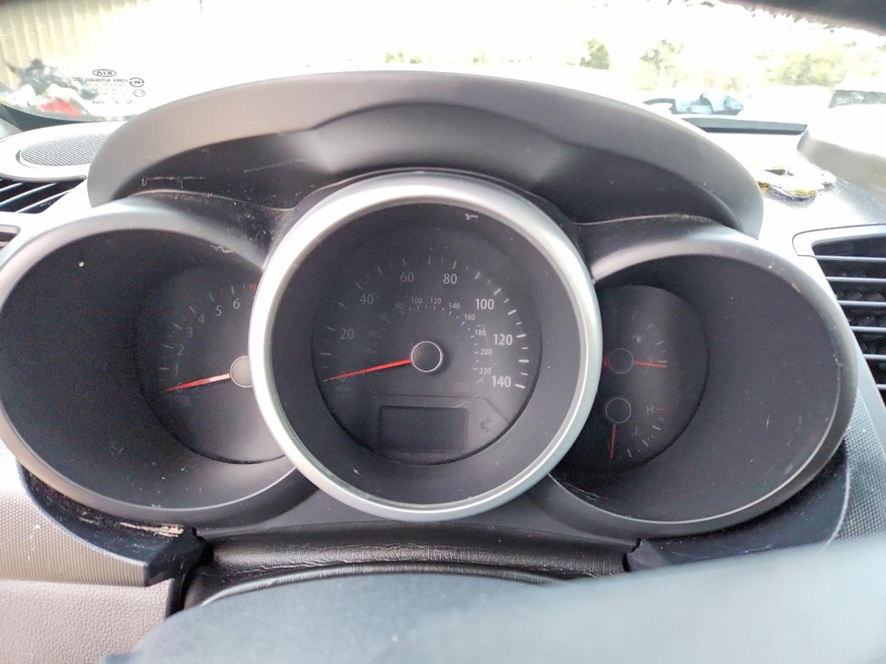 2013 KIA SOUL + photo 9