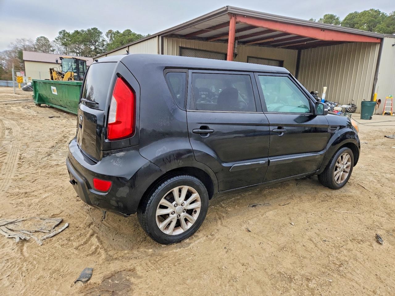 2013 KIA SOUL + photo 3