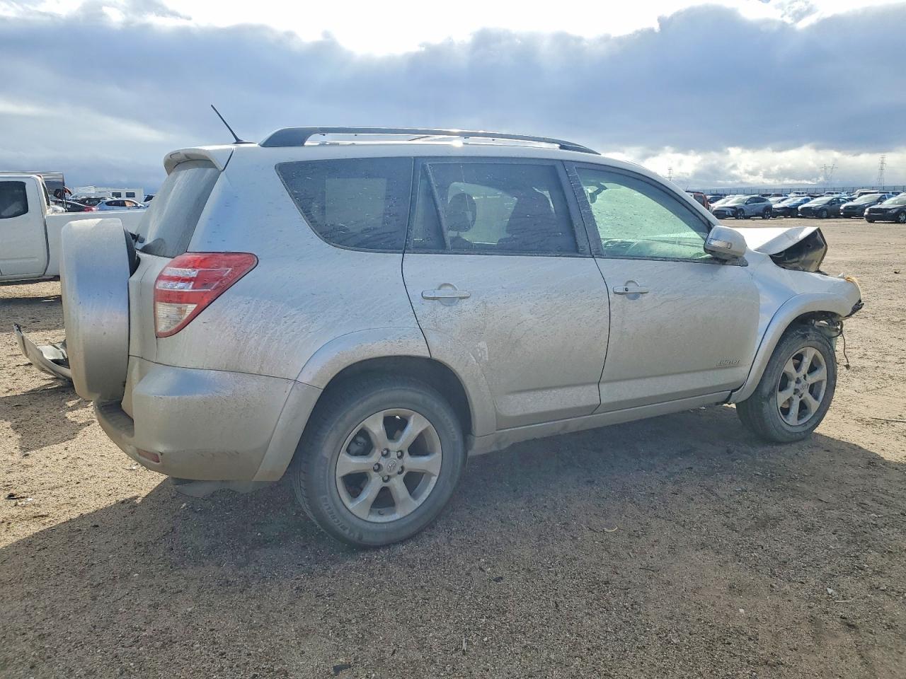 2010 TOYOTA RAV4 LIMITED photo 3