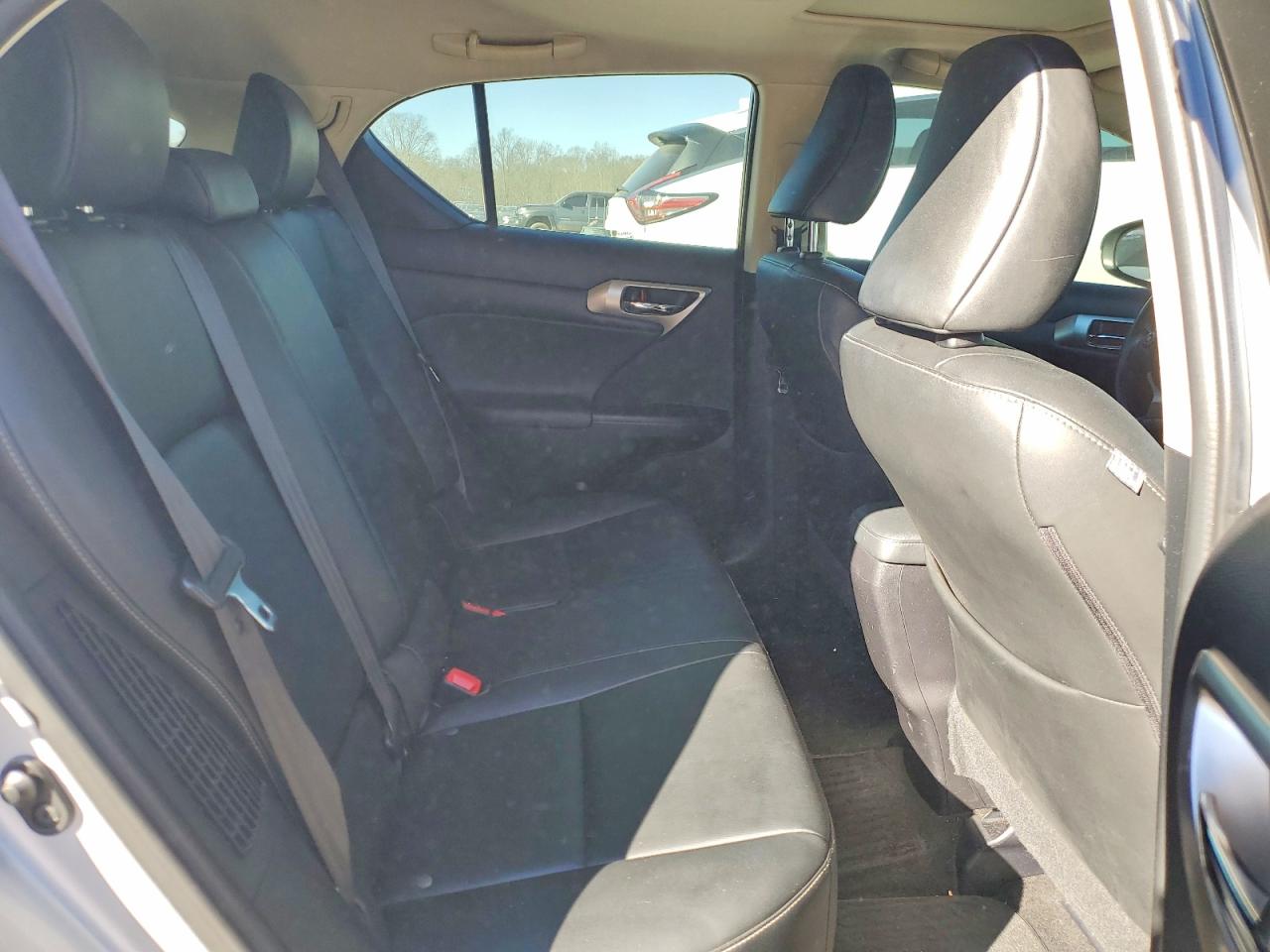 2015 LEXUS CT 200 photo 10
