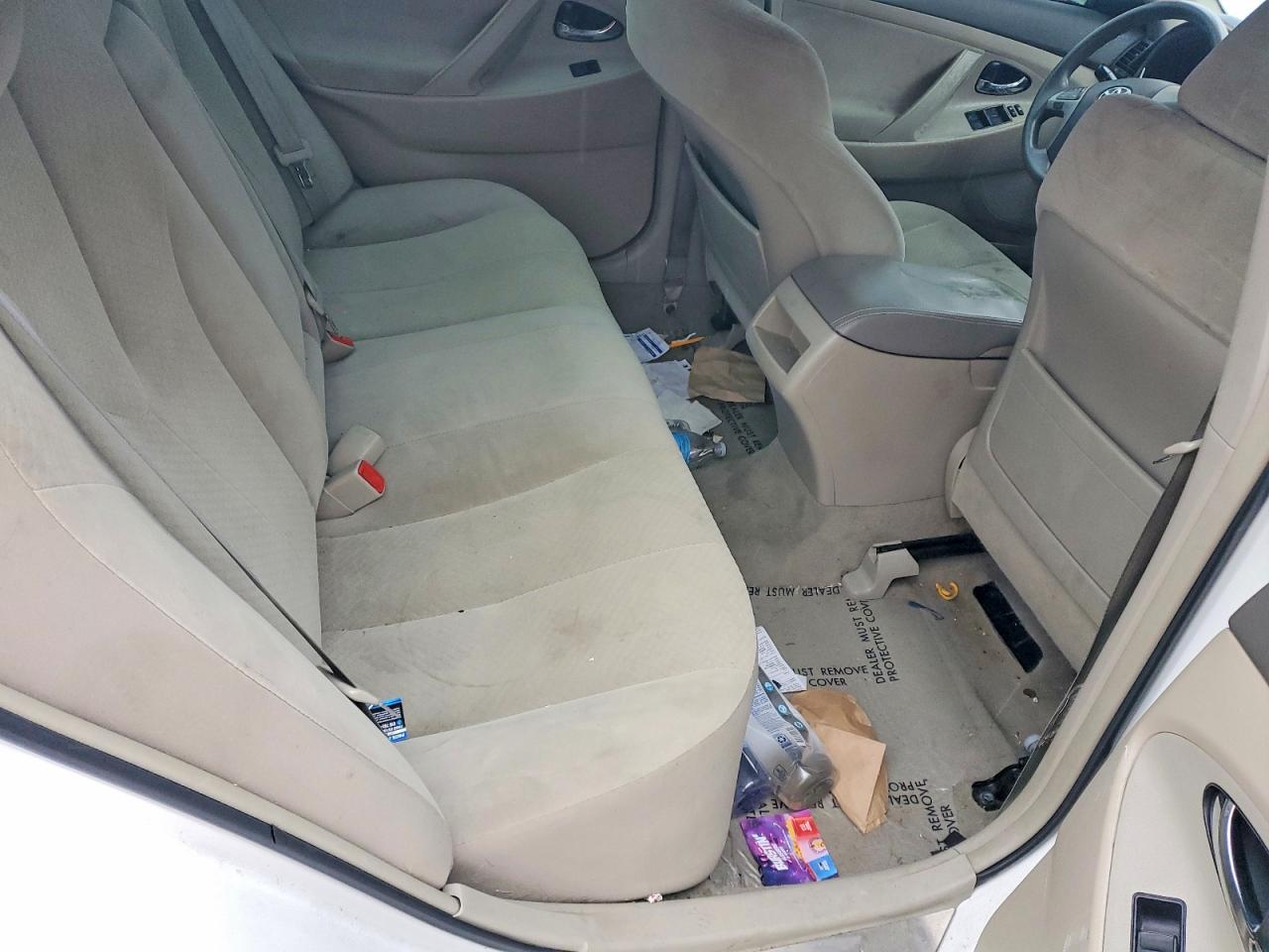 2009 TOYOTA CAMRY BASE photo 10
