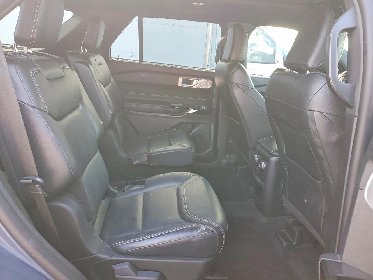 2021 FORD EXPLORER ST photo 11