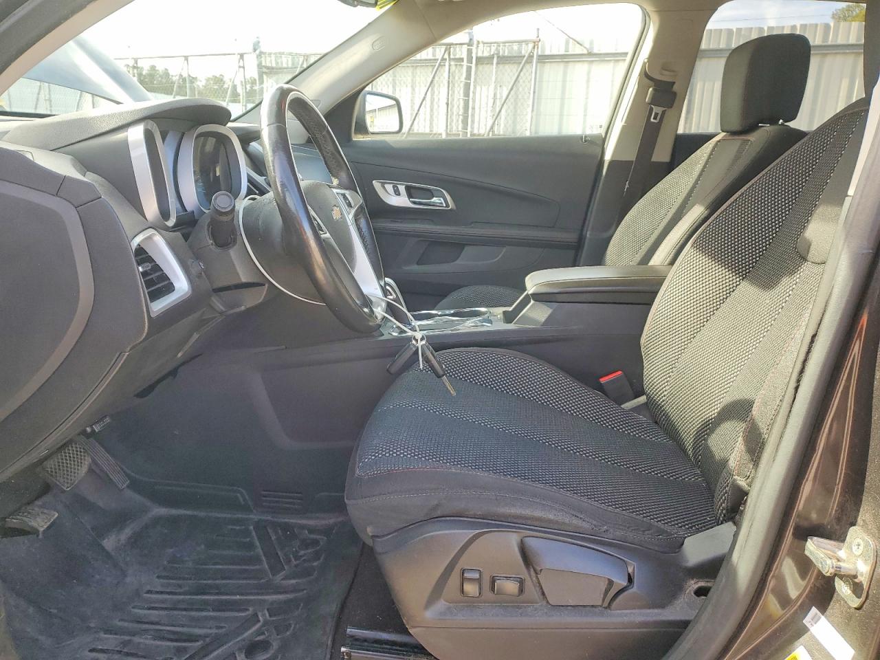 2015 CHEVROLET EQUINOX LT photo 7