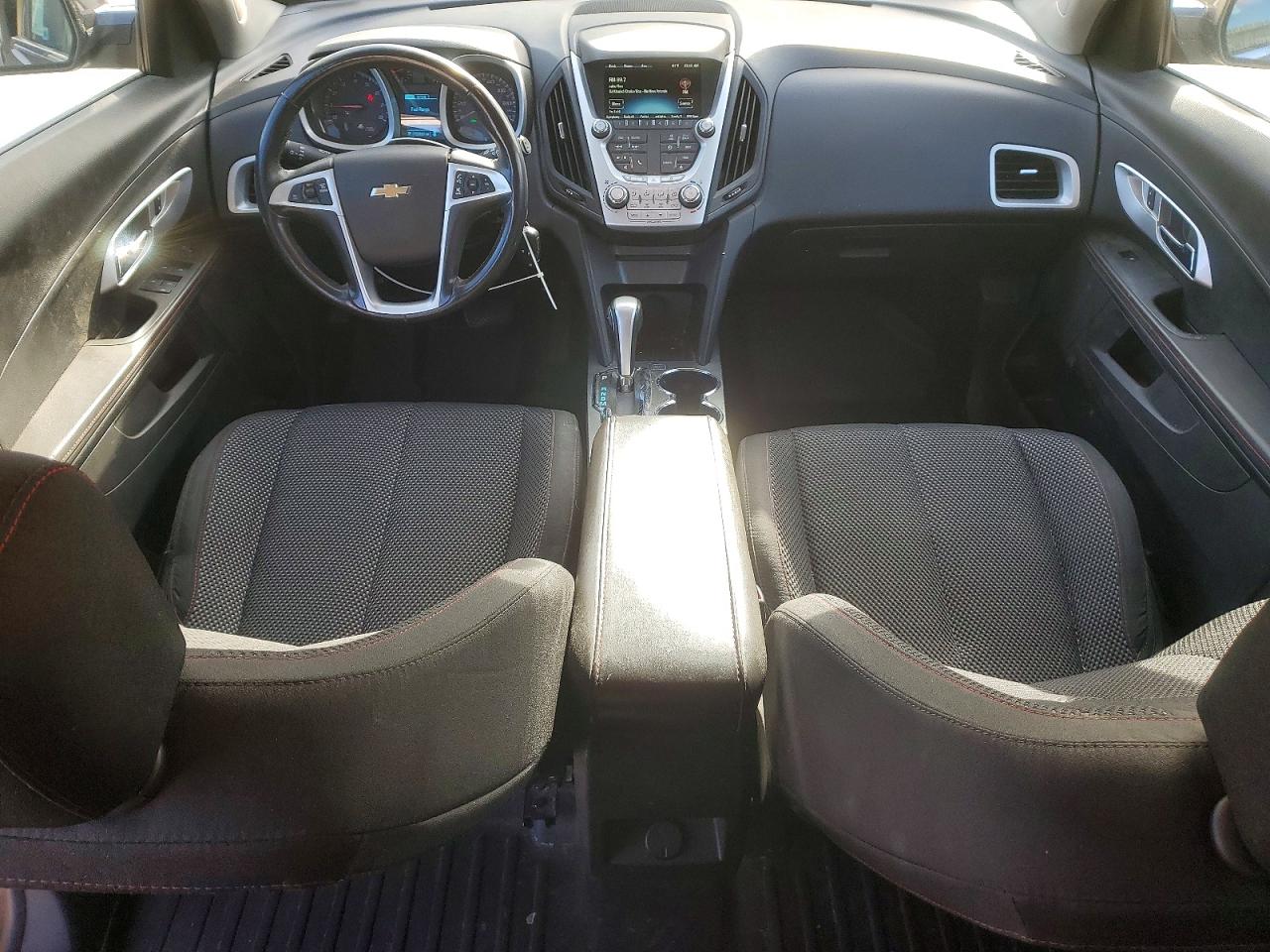 2015 CHEVROLET EQUINOX LT photo 8