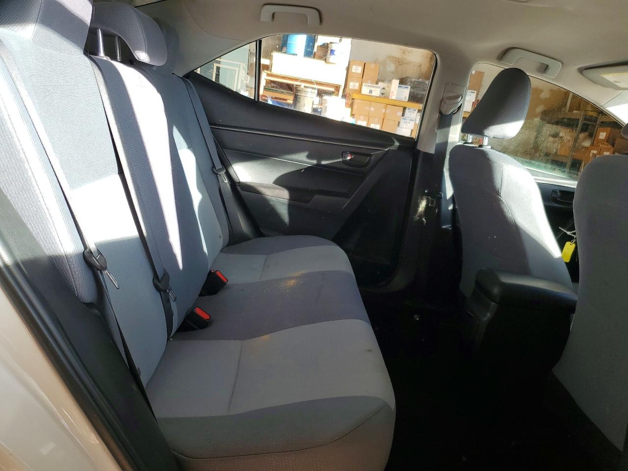 2016 TOYOTA COROLLA L photo 10