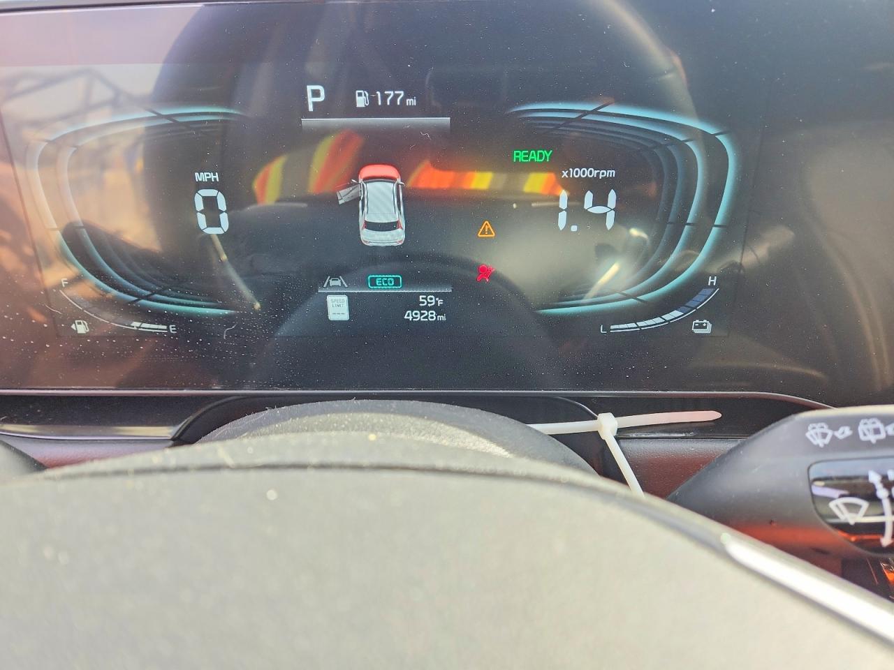 2025 KIA NIRO EX photo 9