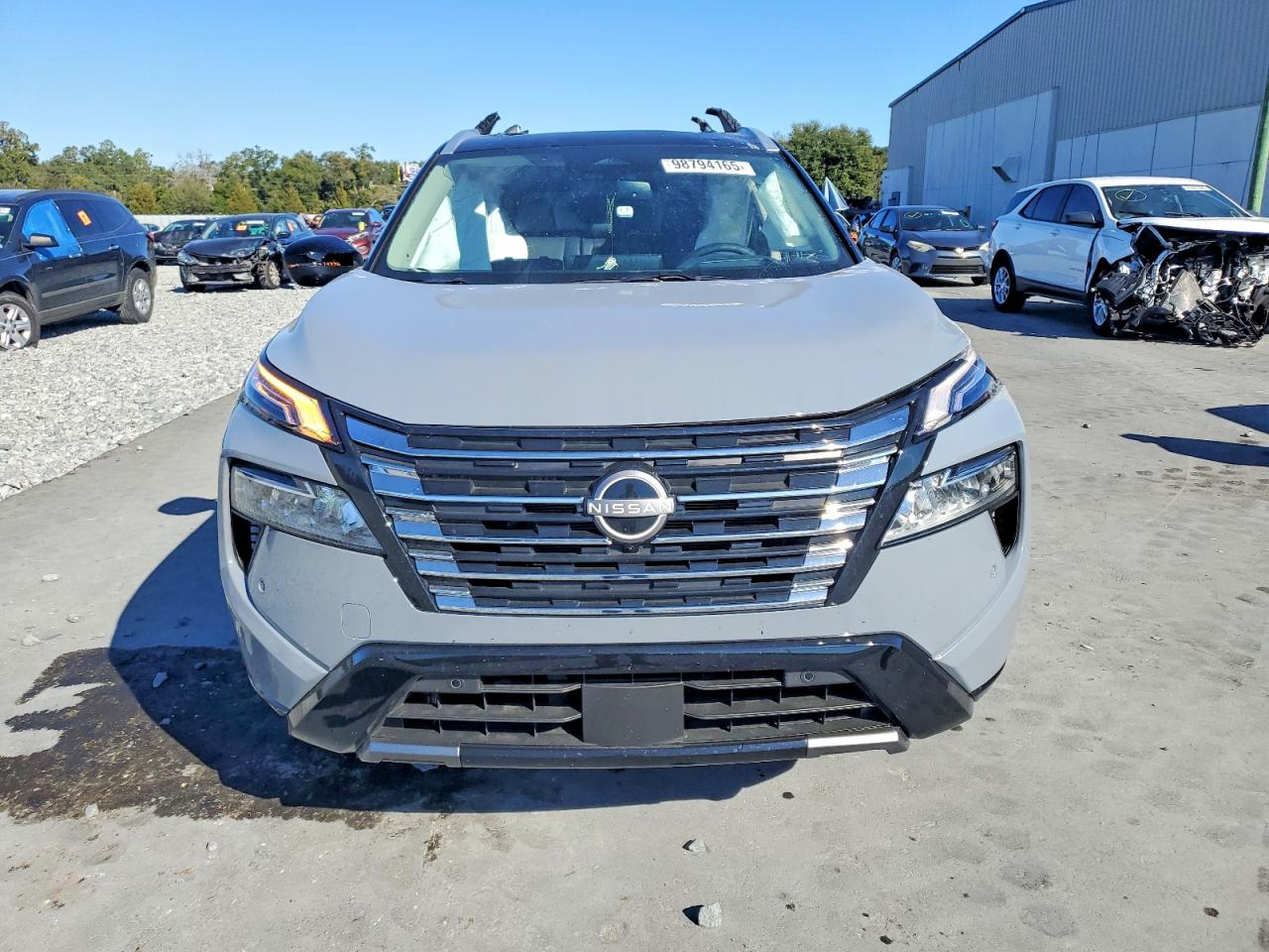 2025 NISSAN ROGUE PLATINUM photo 5