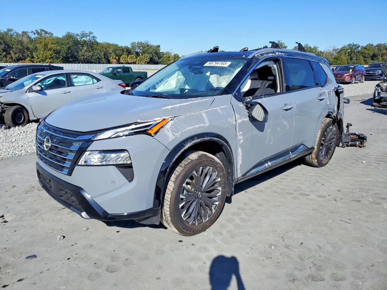 2025 NISSAN ROGUE