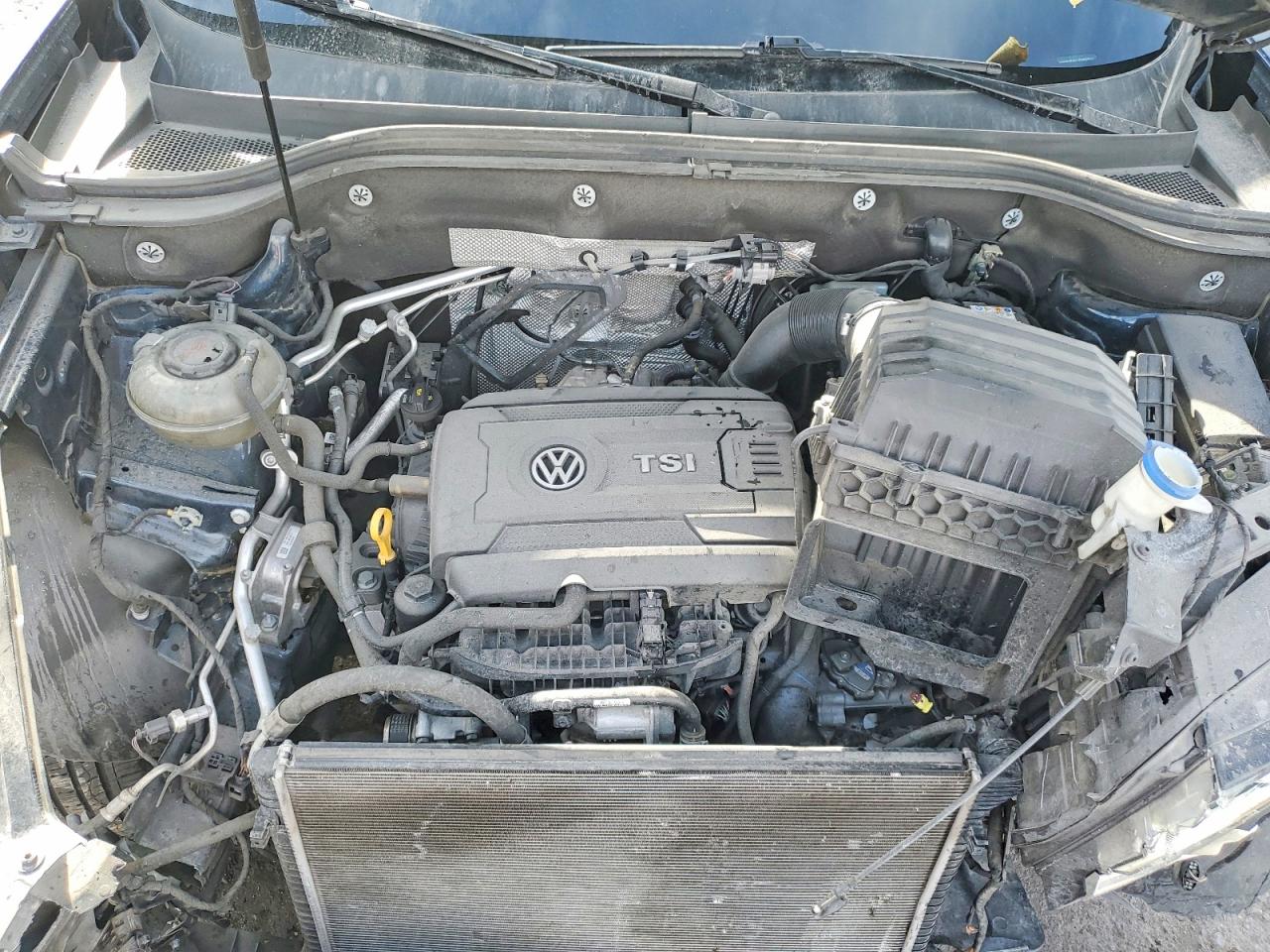 2018 VOLKSWAGEN ATLAS SE photo 12