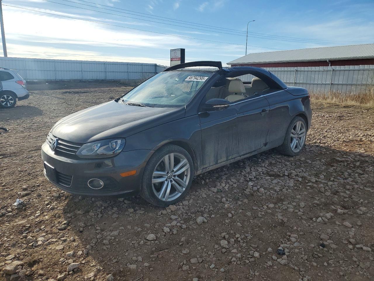 2013 VOLKSWAGEN EOS