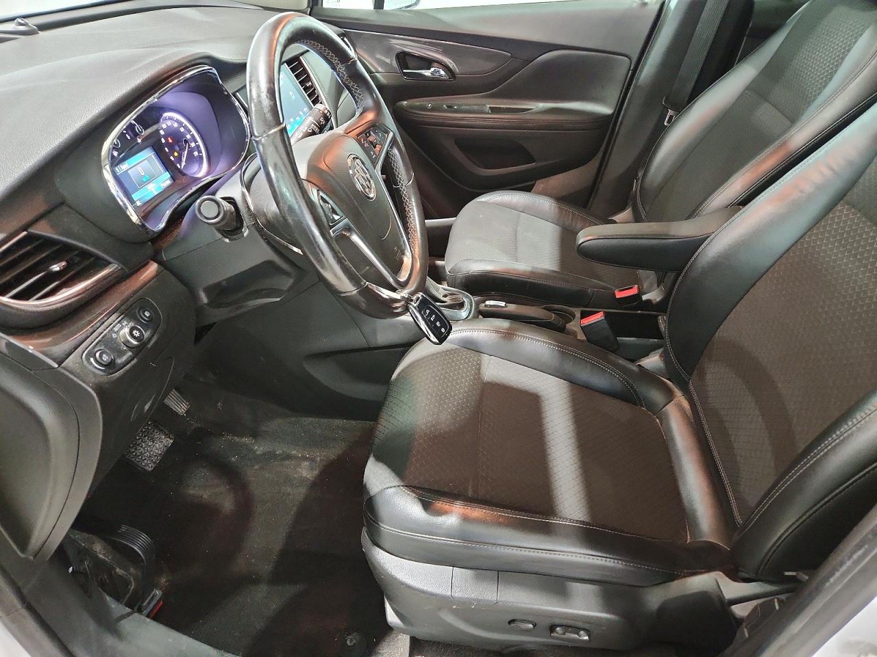 2017 BUICK ENCORE SPORT TOURING photo 13