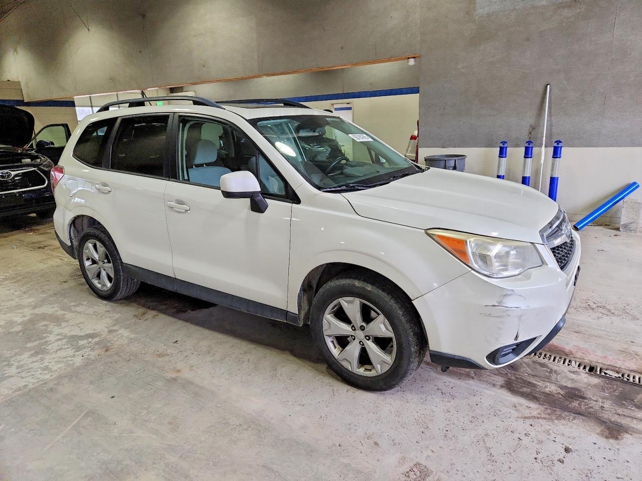 2015 SUBARU FORESTER 2.5I PREMIUM photo 4
