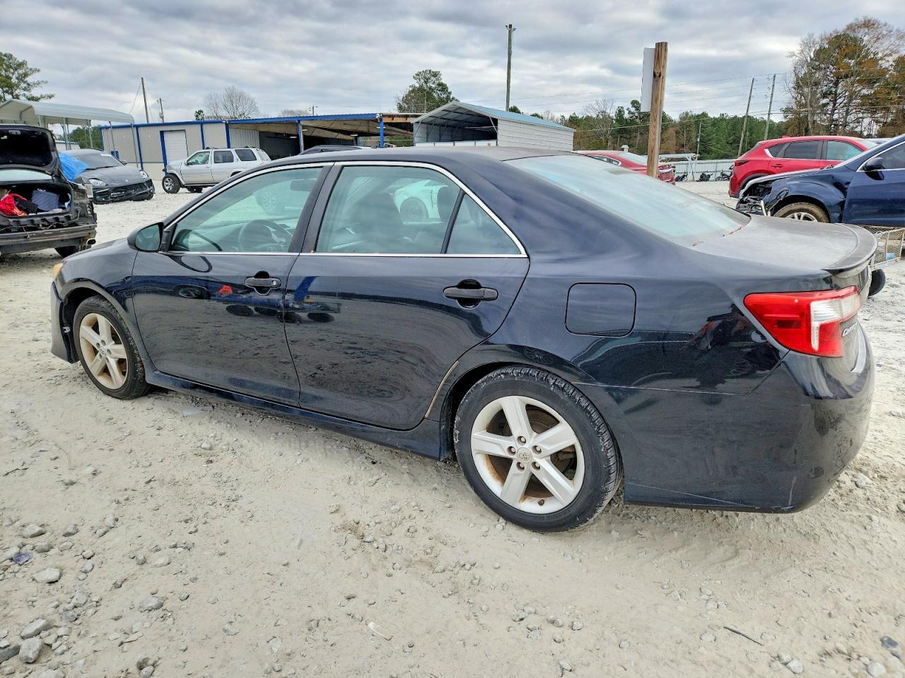 2012 TOYOTA CAMRY BASE photo 2