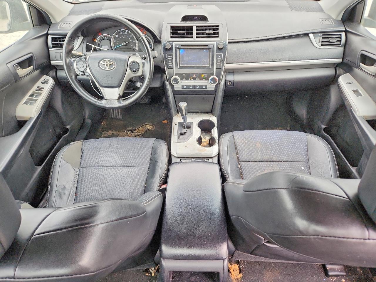 2012 TOYOTA CAMRY BASE photo 8