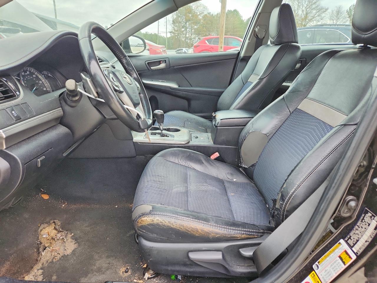 2012 TOYOTA CAMRY BASE photo 7