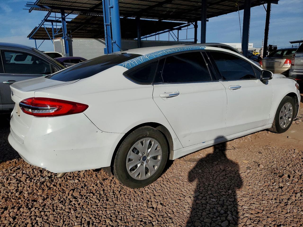 2019 FORD FUSION S photo 3