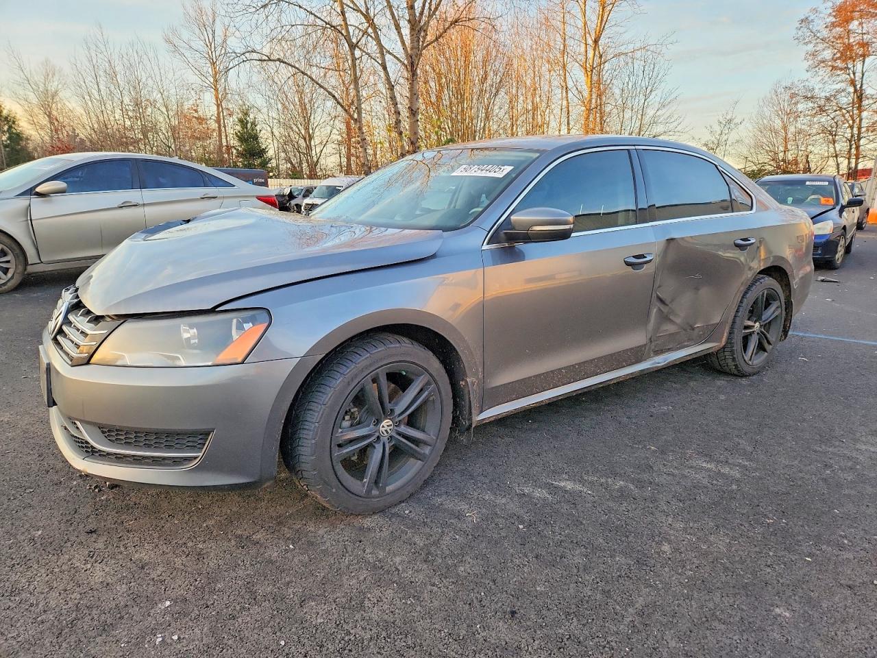 2014 VOLKSWAGEN PASSAT