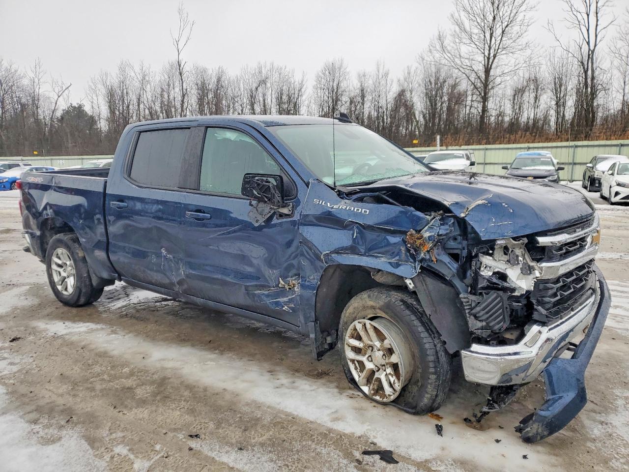 2023 CHEVROLET SILVERADO K1500 LT-L photo 4