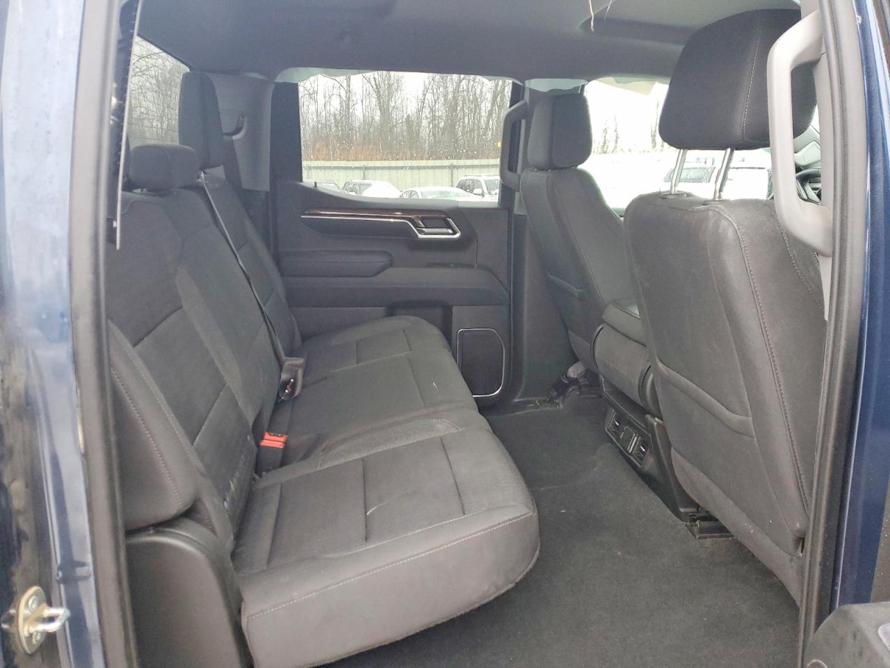 2023 CHEVROLET SILVERADO K1500 LT-L photo 10