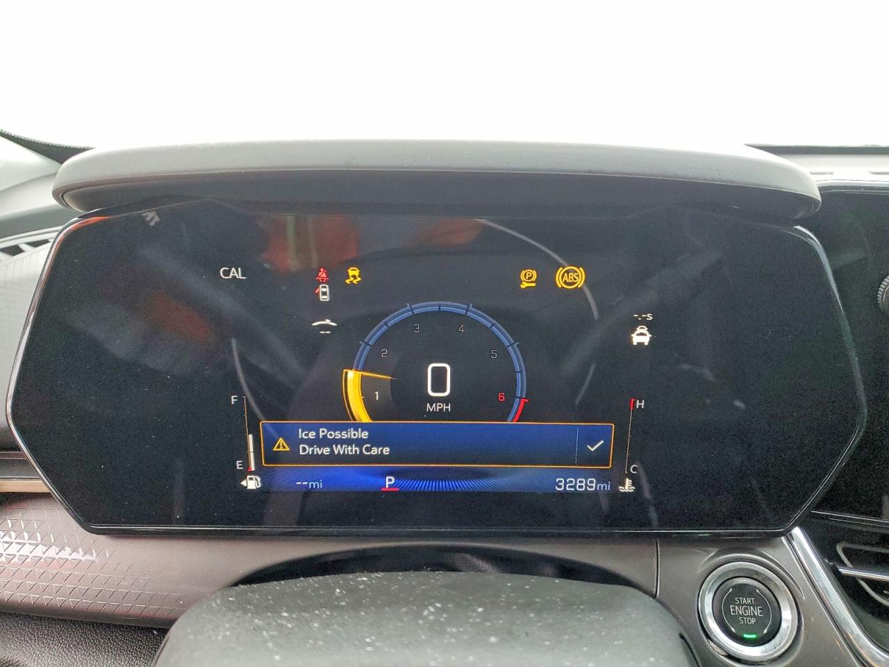 2025 CHEVROLET TRAX ACTIV photo 9