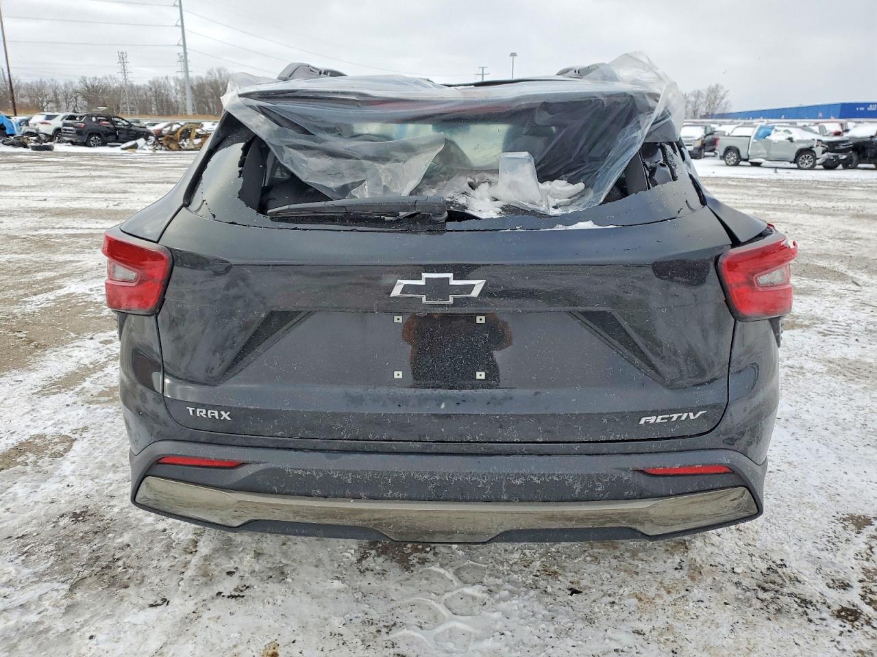 2025 CHEVROLET TRAX ACTIV photo 6