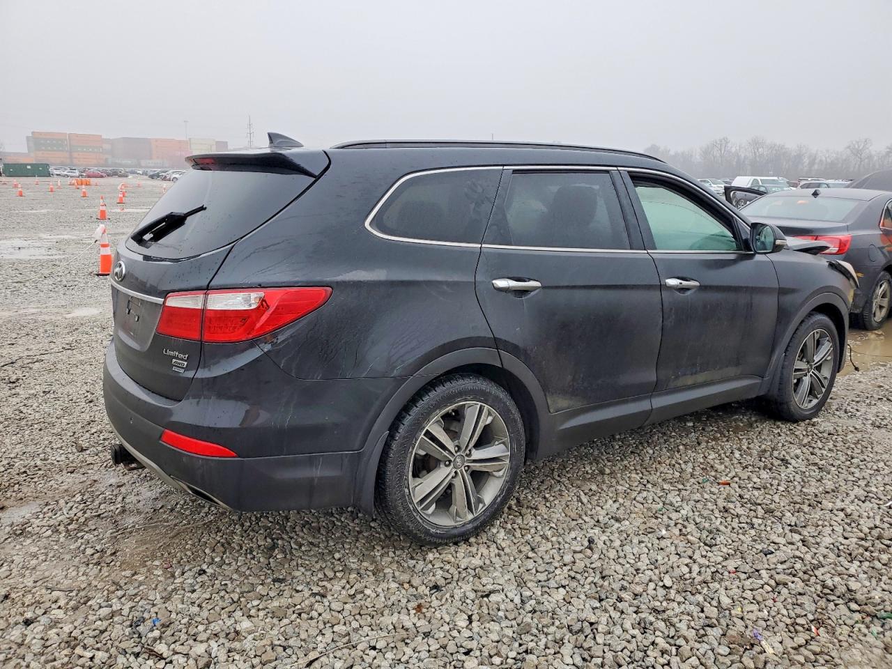 2014 HYUNDAI SANTA FE GLS photo 3